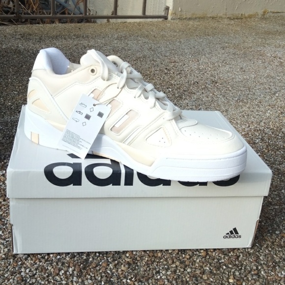 adidas MIDCITY LOW SHOES - Picture 6 of 13